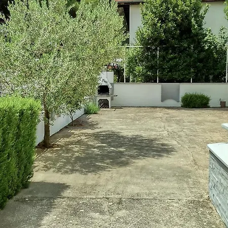 With A Parking Space - 11628 Vodice